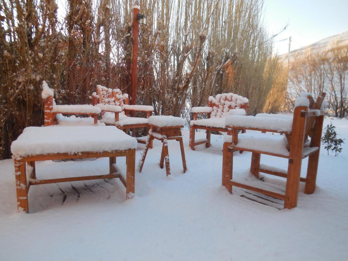 Hosteria Roblesur Ел Калафате Екстериор снимка